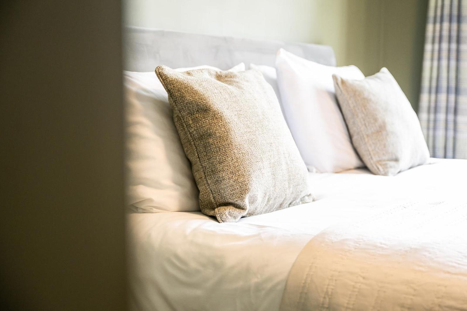 Tottington Manor Hotel Henfield المظهر الخارجي الصورة